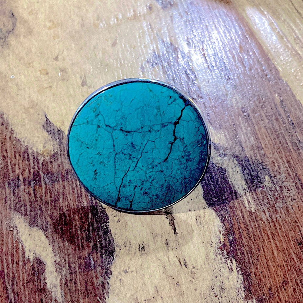 1.5” ROUND TURQUOISE RING ( FLEXIBLE BAND SIZE )